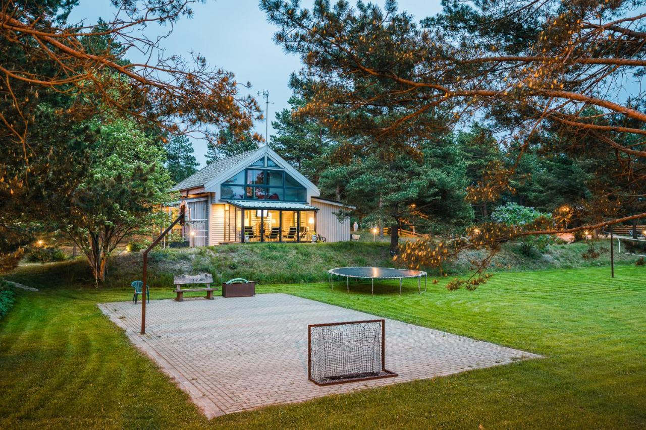 Juras Krasti Idille Villa Jurmalciems Bagian luar foto